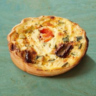 Ziegenkäse-Dattel-Quichette